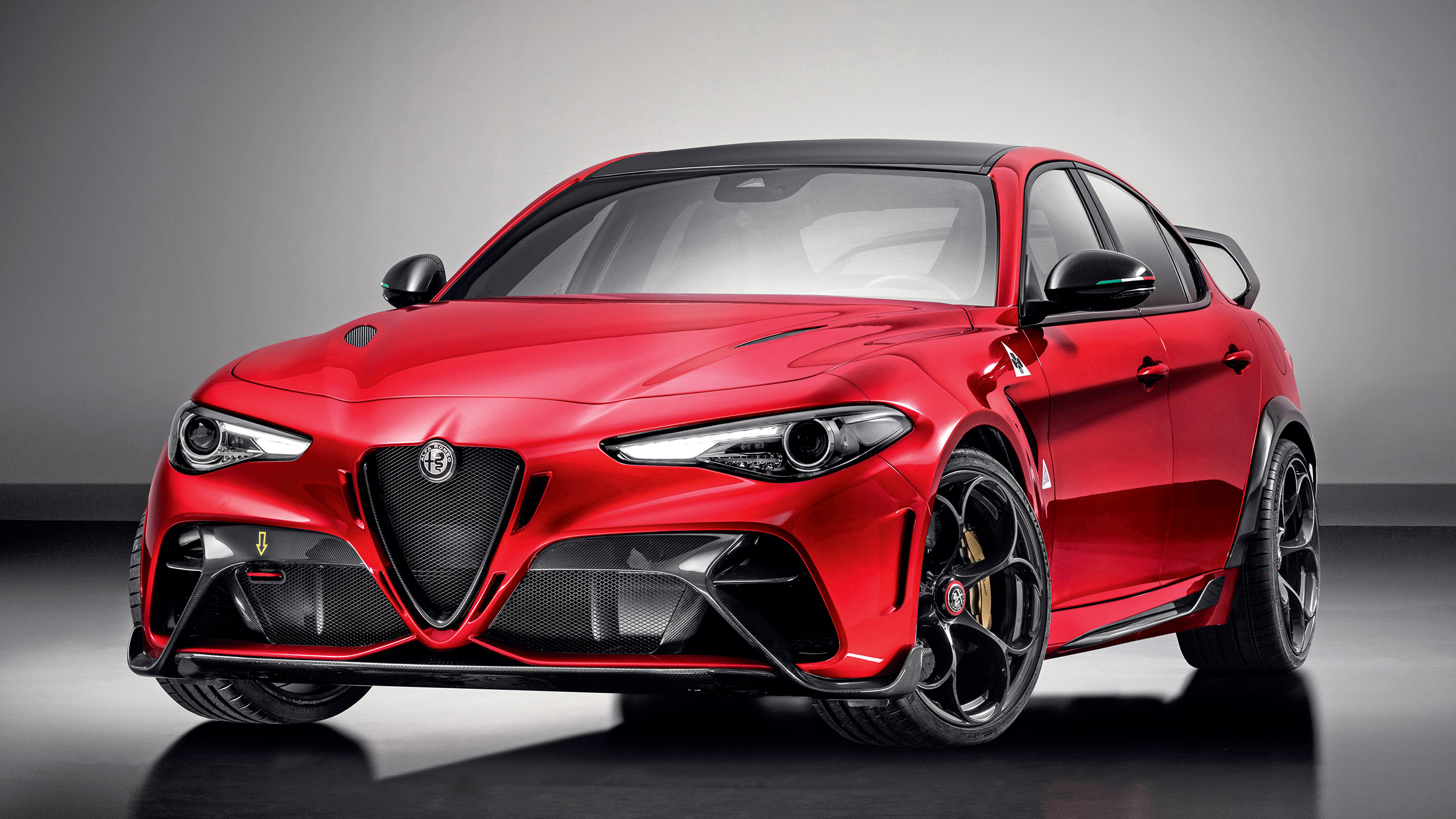 Alfa Romeo Giulia GTA and GTAm: Alfa's new super saloons 